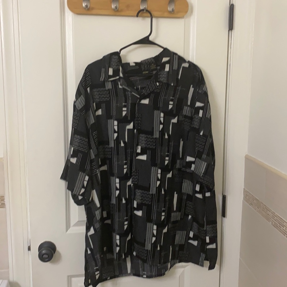 Gochu Dress Shirt